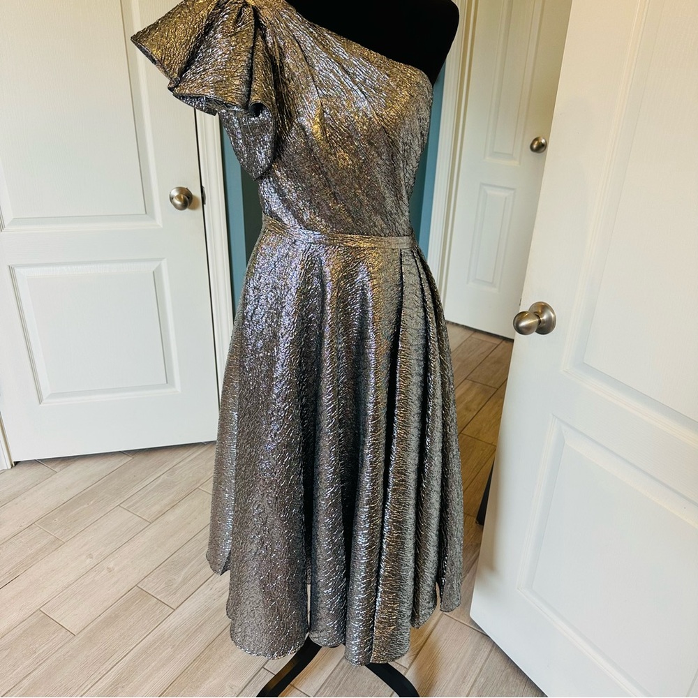 Mac Duggal Dress Silver 6 One Shoulder Bow Midi Gown Ruffle 67906 New - Picture 5 of 13